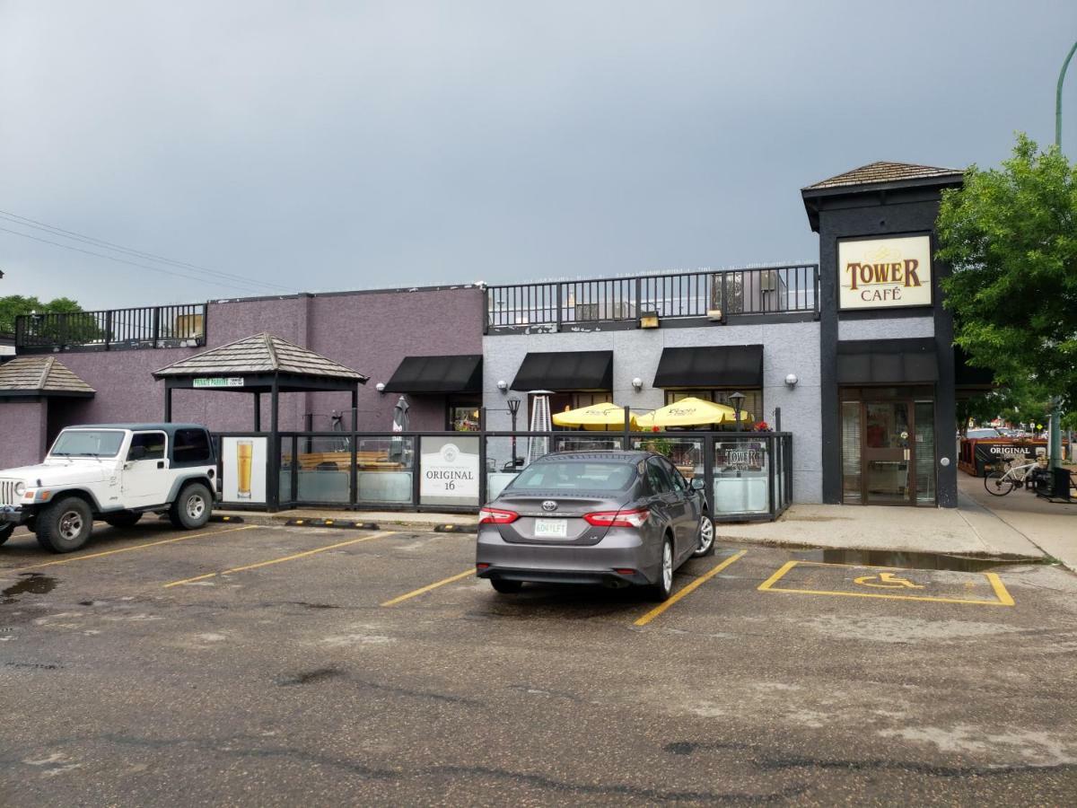 Tower Inn Estevan Exteriér fotografie